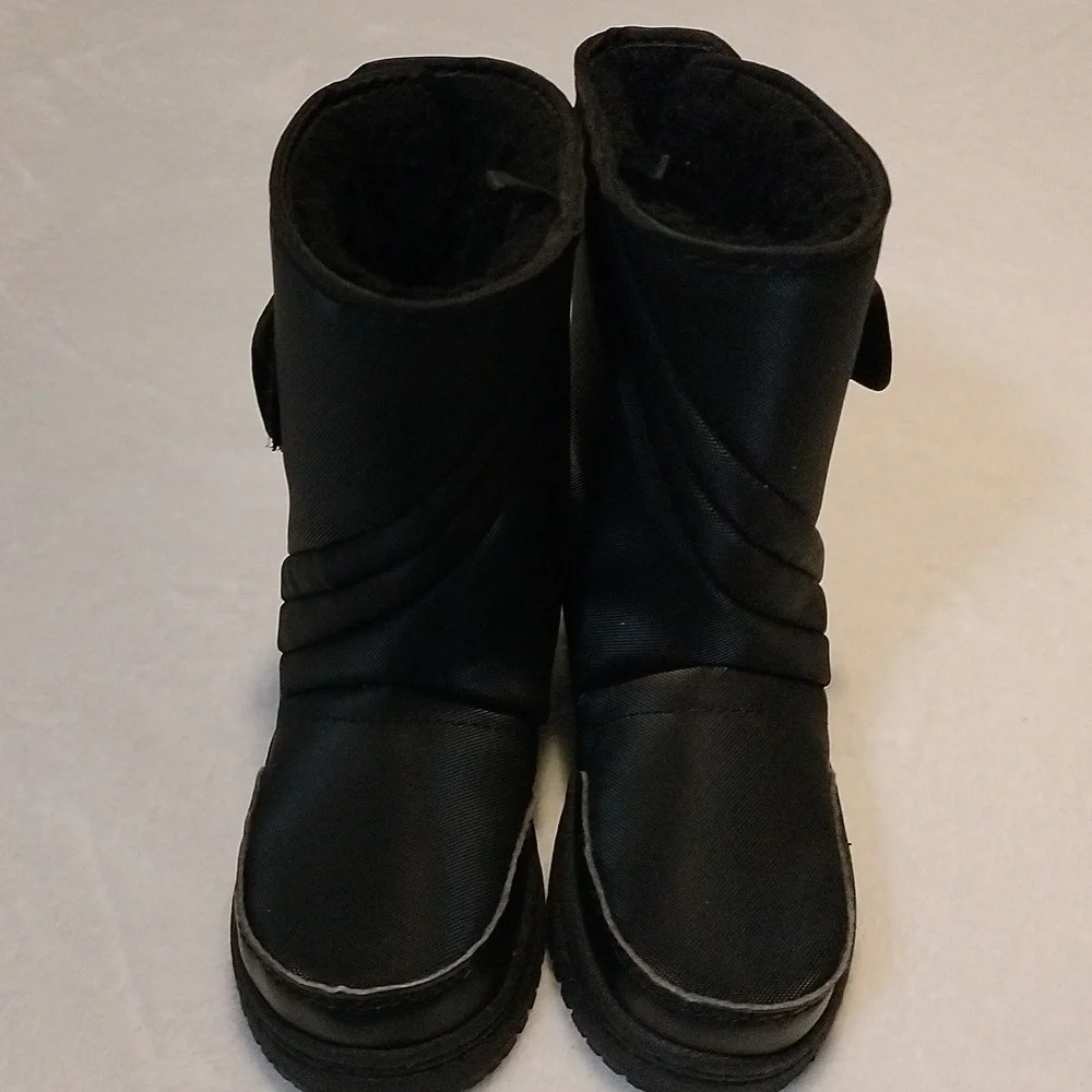Rugged Exposure girls boots size 12